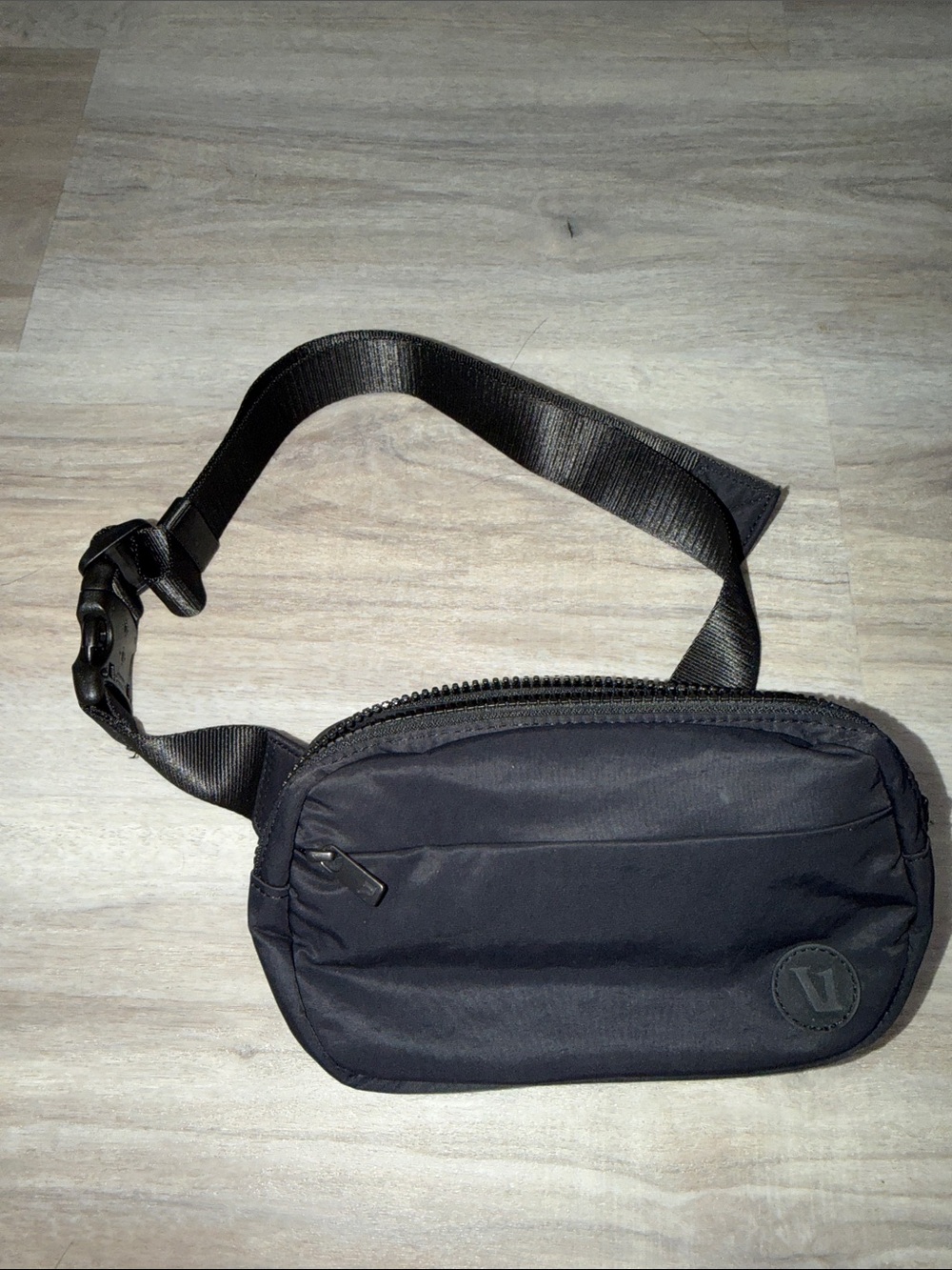Vuori Hip Pack